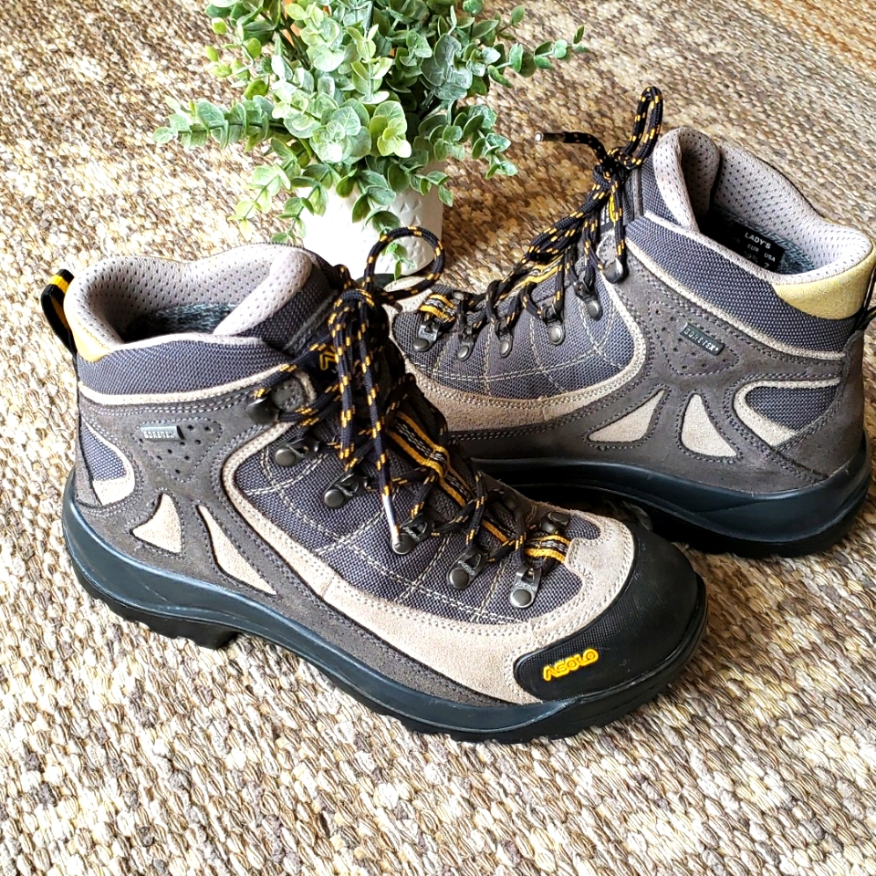 Asolo Shoes